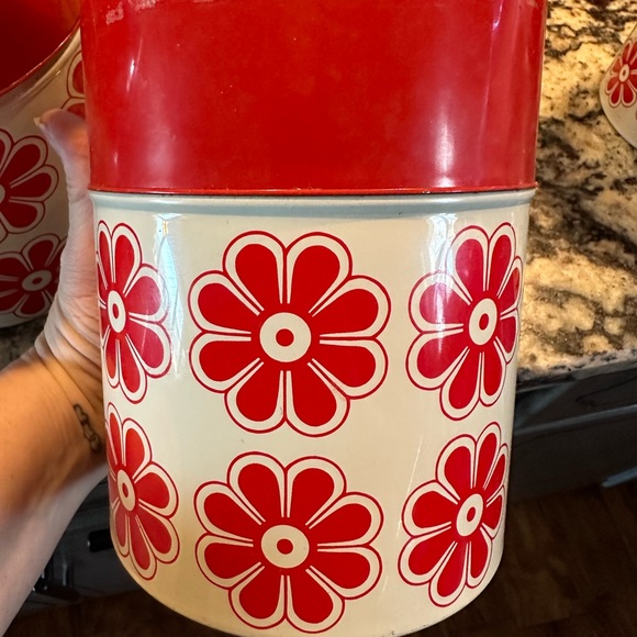 Vintage Retro Metal Canister set Red/White Flowers - Picture 6 of 15
